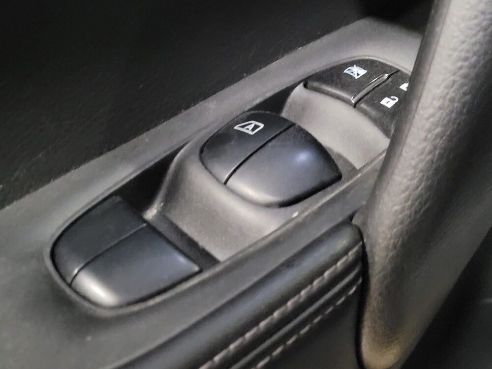 2020 Nissan Rogue in Pittsburgh, PA 15237 - 18091310 27