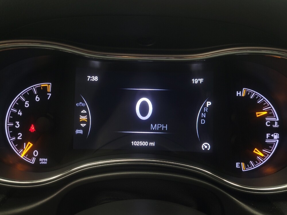 2018 Jeep Grand Cherokee in Indianapolis, IN 46222 - 18091312 23