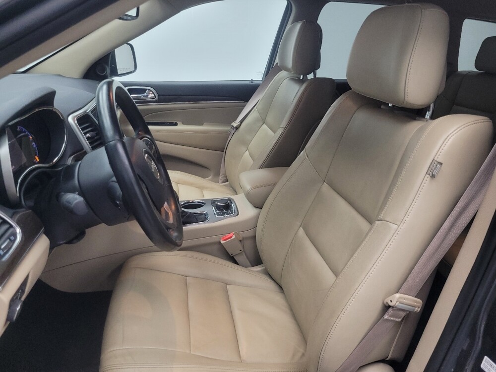 2018 Jeep Grand Cherokee in Indianapolis, IN 46222 - 18091312 17