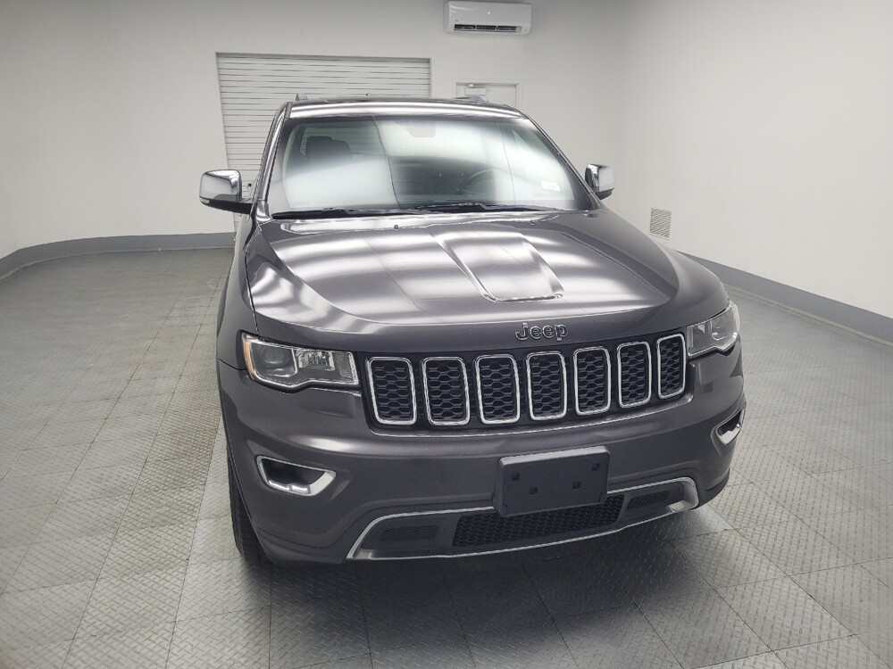 2018 Jeep Grand Cherokee in Indianapolis, IN 46222 - 18091312 14