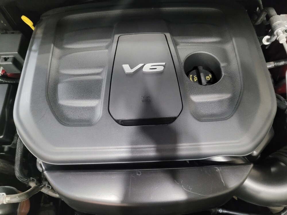 2018 Jeep Grand Cherokee in Pittsburgh, PA 15236 - 18091313 30