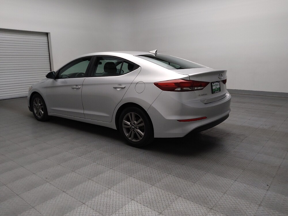 2018 Hyundai Elantra in Oklahoma City, OK 73139 - 18091316 5