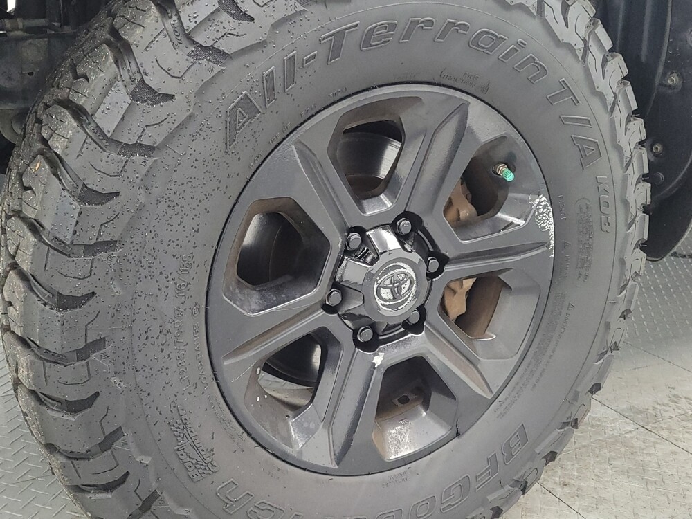 2016 Toyota 4Runner in Antioch, TN 37013 - 18091318 31