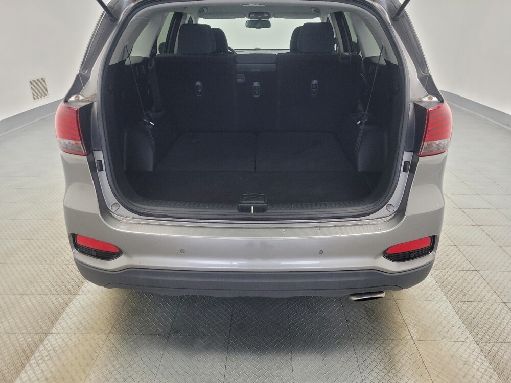 2019 Kia Sorento in Indianapolis, IN 46219 - 18091325 29