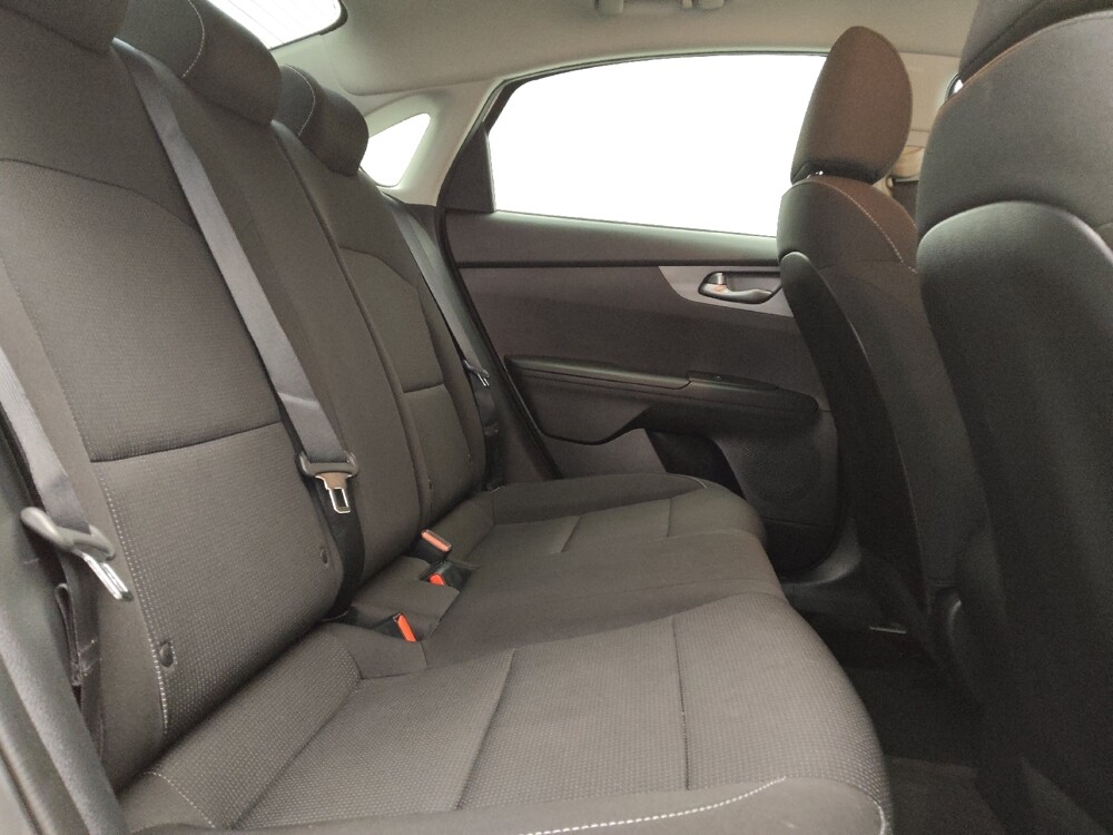 2021 Kia Forte in Lakewood, CO 80215 - 18091327 19