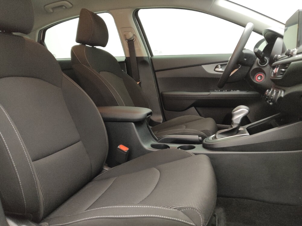 2021 Kia Forte in Lakewood, CO 80215 - 18091327 21