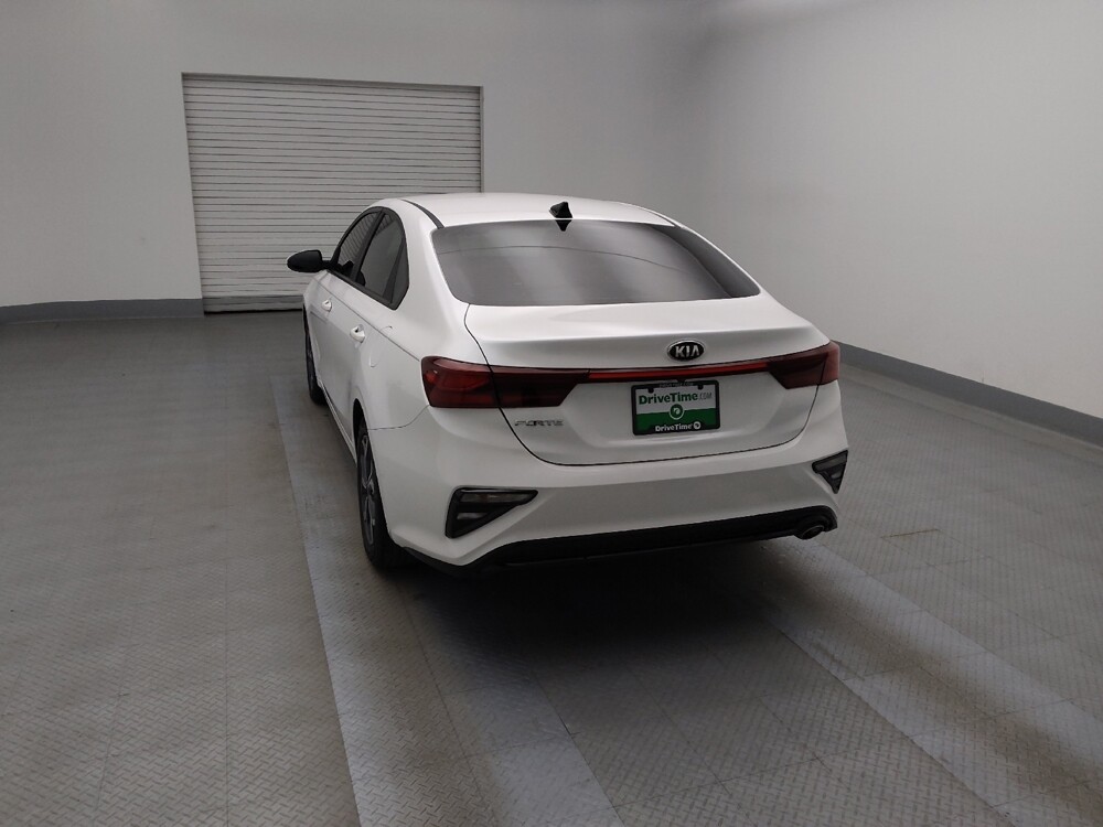 2021 Kia Forte in Lakewood, CO 80215 - 18091327 6