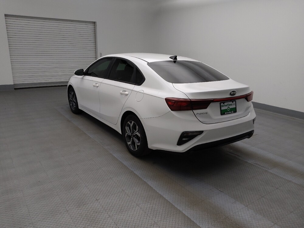 2021 Kia Forte in Lakewood, CO 80215 - 18091327 5