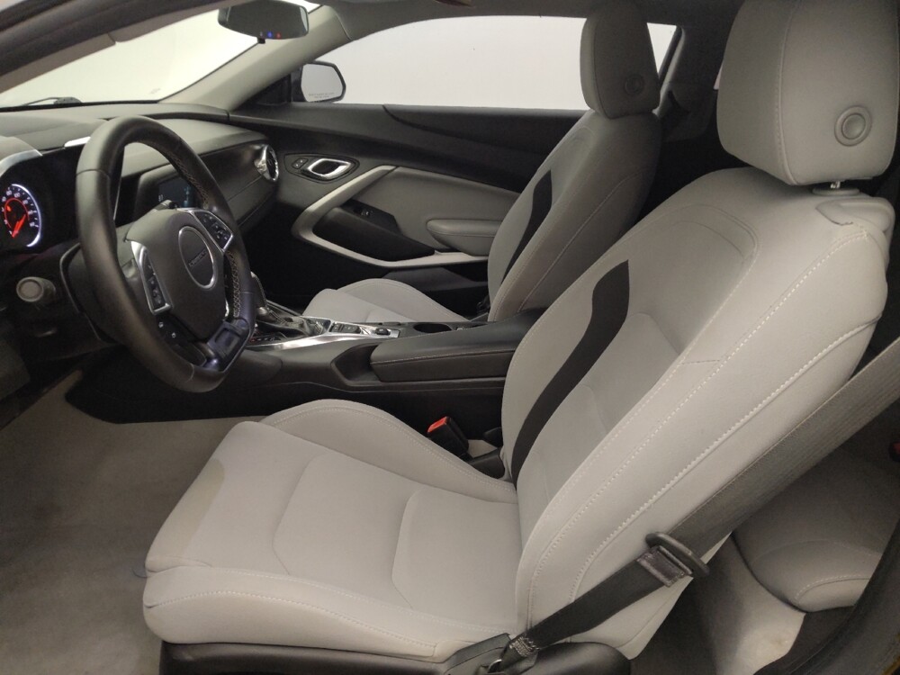 2018 Chevrolet Camaro in Houston, TX 77034 - 18091331 17