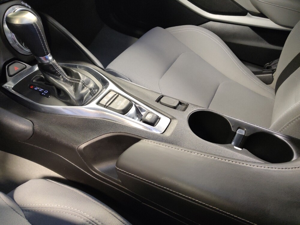 2018 Chevrolet Camaro in Houston, TX 77034 - 18091331 26