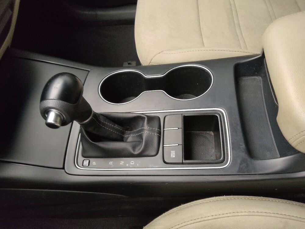 2018 Kia Sorento in St. Louis, MO 63136 - 18091333 26