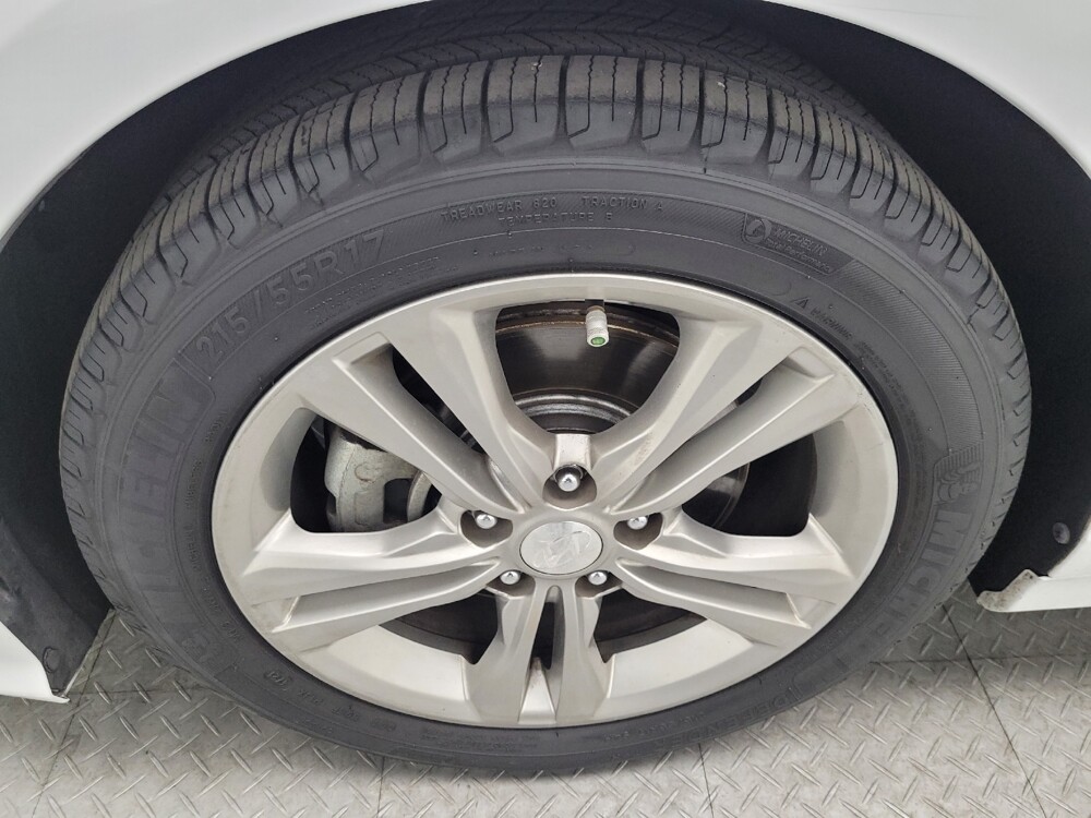 2018 Hyundai Sonata in Las Vegas, NV 89104 - 18091335 31