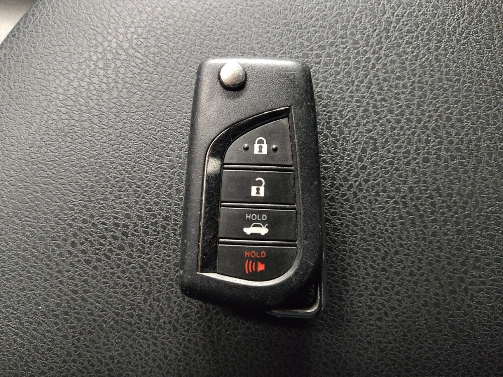 2022 Toyota Camry in Houston, TX 77034 - 18091339 32