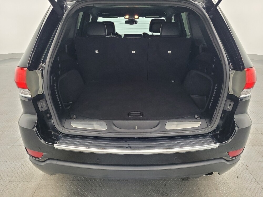 2018 Jeep Grand Cherokee in Jacksonville, FL 32210 - 18091342 29