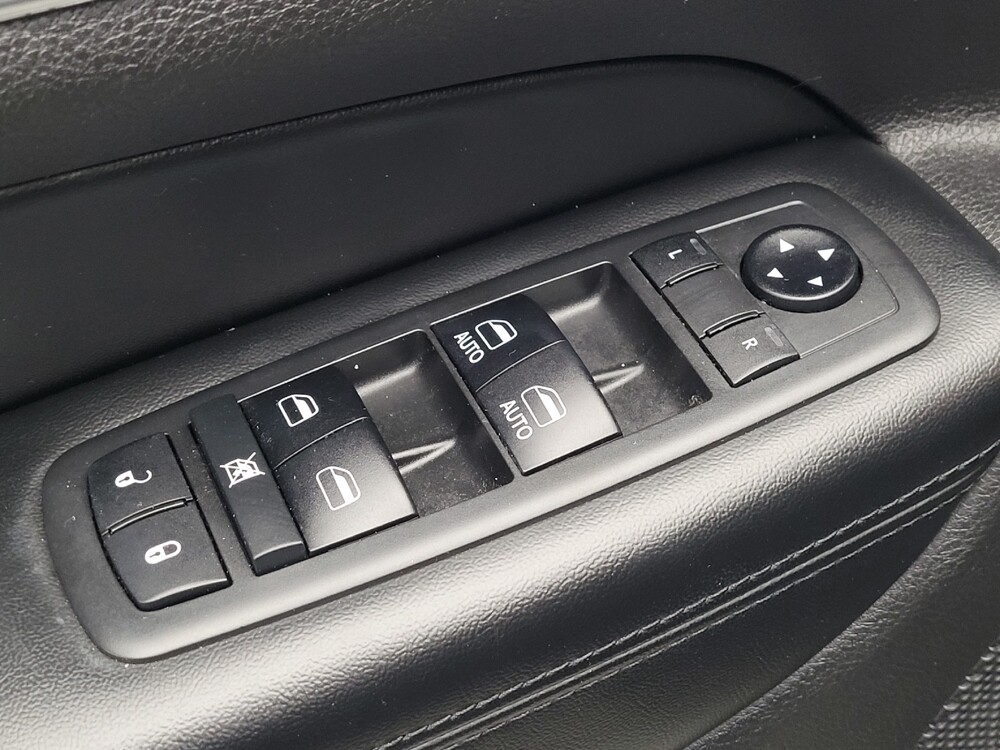 2018 Jeep Grand Cherokee in Jacksonville, FL 32210 - 18091342 27