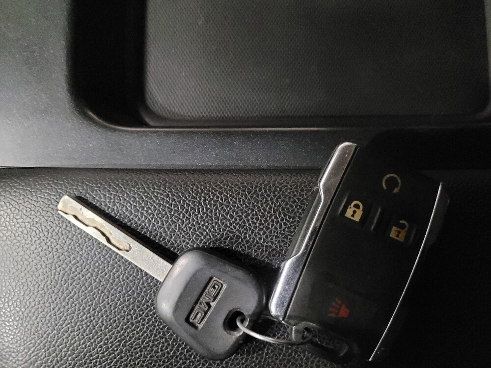 2015 GMC Sierra 1500 in Pittsburgh, PA 15236 - 18091343 32