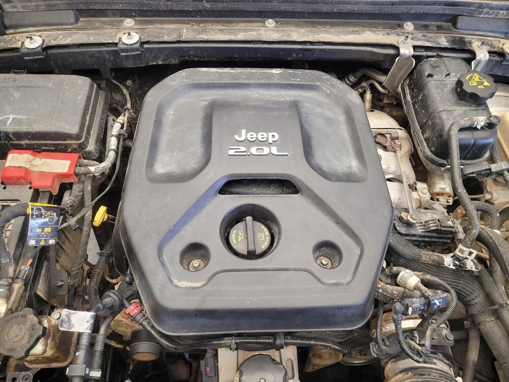 2020 Jeep Wrangler in Downey, CA 90241 - 18091346 30