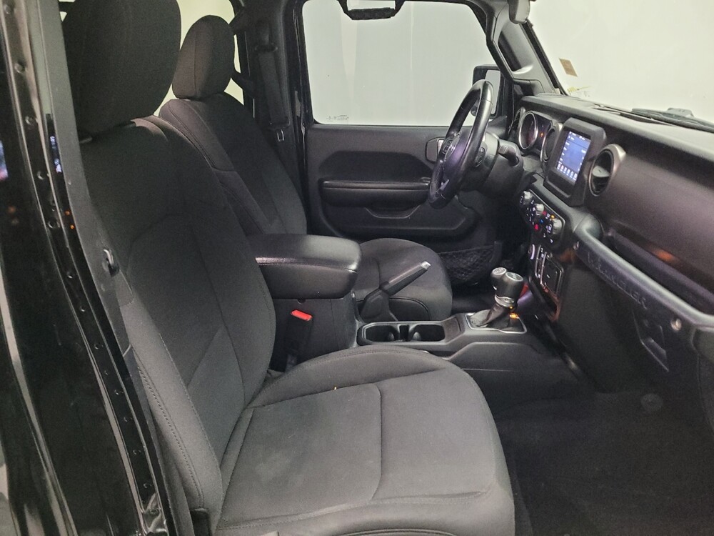 2020 Jeep Wrangler in Downey, CA 90241 - 18091346 21