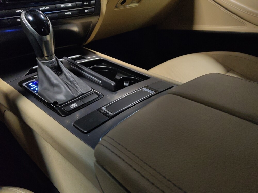 2015 Hyundai Genesis in Chandler, AZ 85225 - 18091350 26