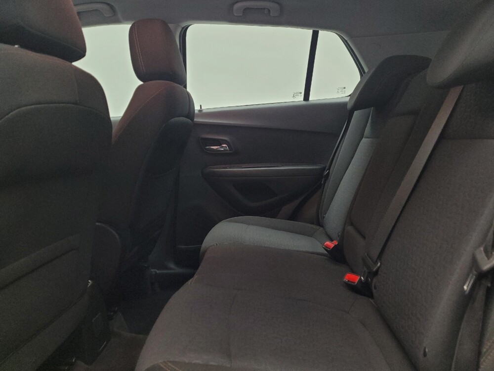 2019 Chevrolet Trax in Taylor, MI 48180 - 18091351 18