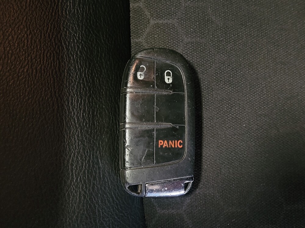 2017 Jeep Compass in Lauderdale Lakes, FL 33313 - 18091354 32