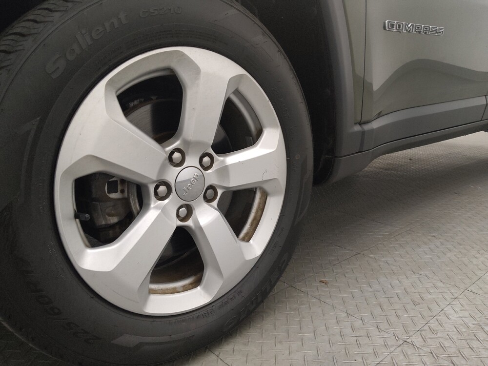 2017 Jeep Compass in Lauderdale Lakes, FL 33313 - 18091354 31