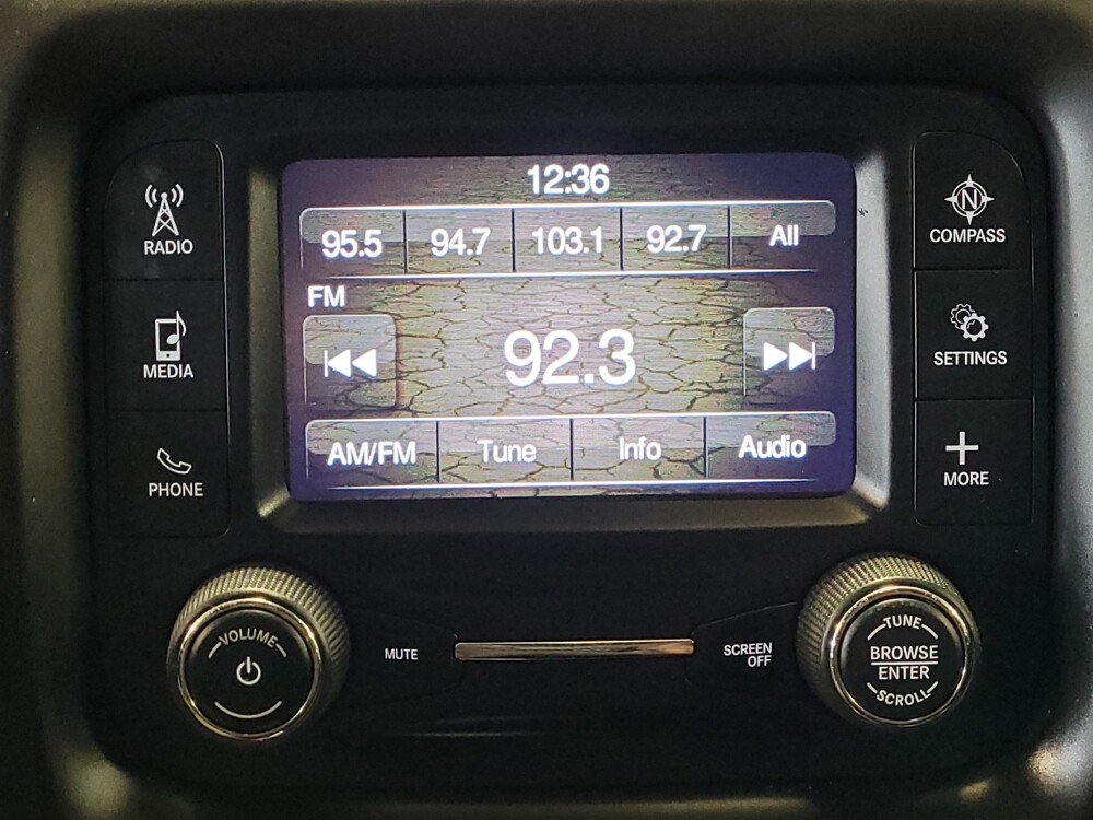 2017 Jeep Compass in Lauderdale Lakes, FL 33313 - 18091354 25