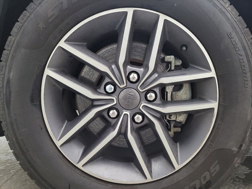 2021 Jeep Grand Cherokee in Taylor, MI 48180 - 18091356 31