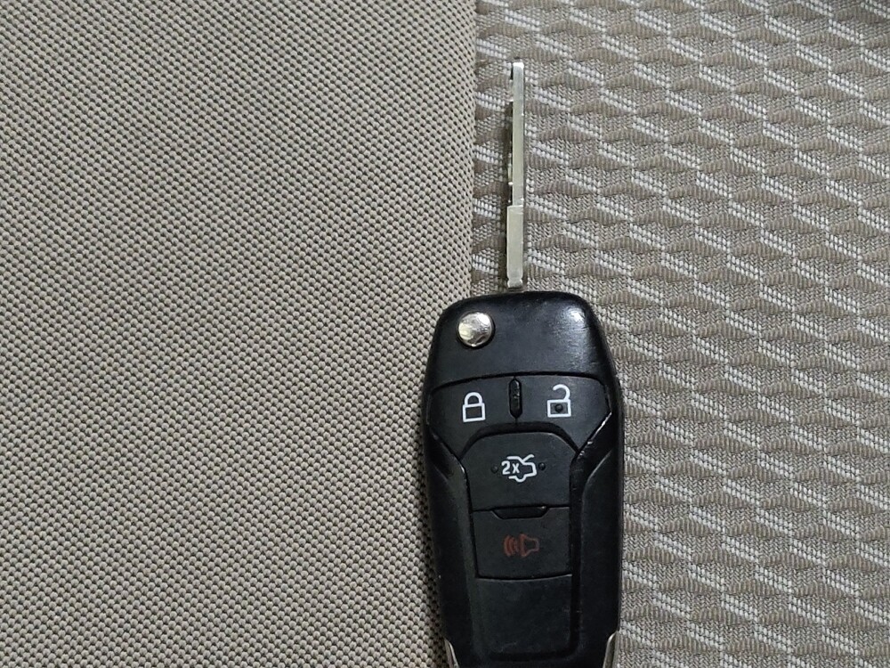 2021 Ford Explorer in El Paso, TX 79907 - 18091357 32