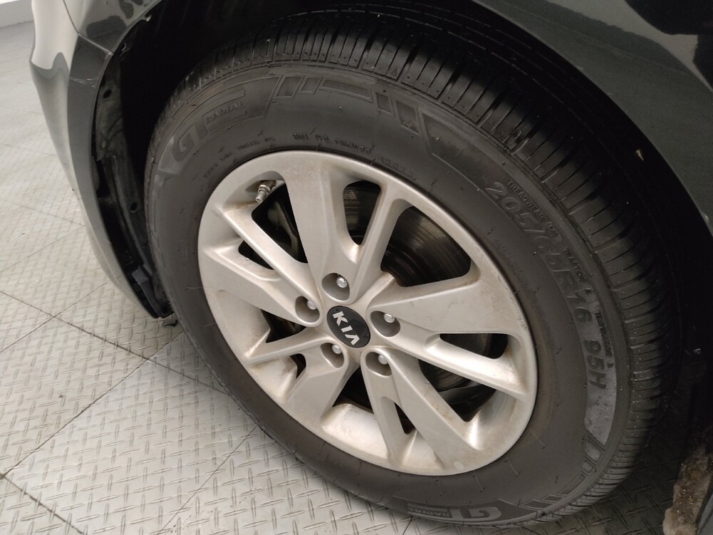 2017 Kia Optima in Midlothian, IL 60445 - 18091358 31