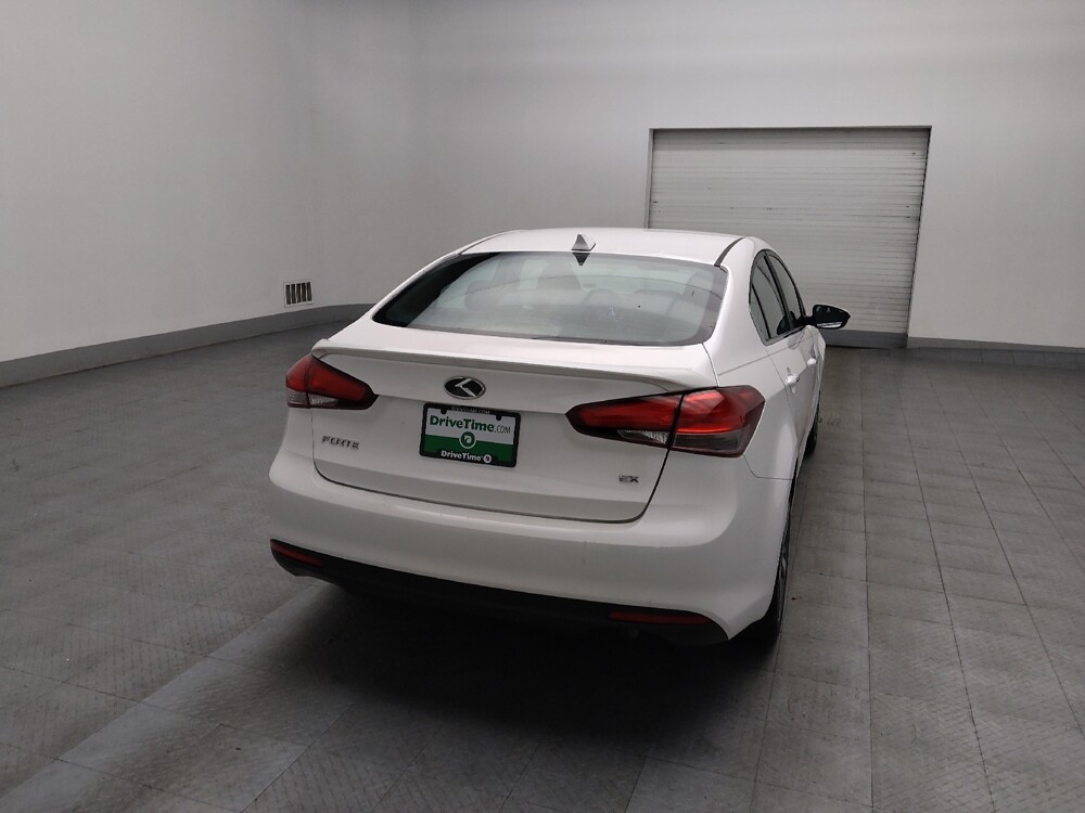 2017 Kia Forte in Marietta, GA 30062 - 18091360 7