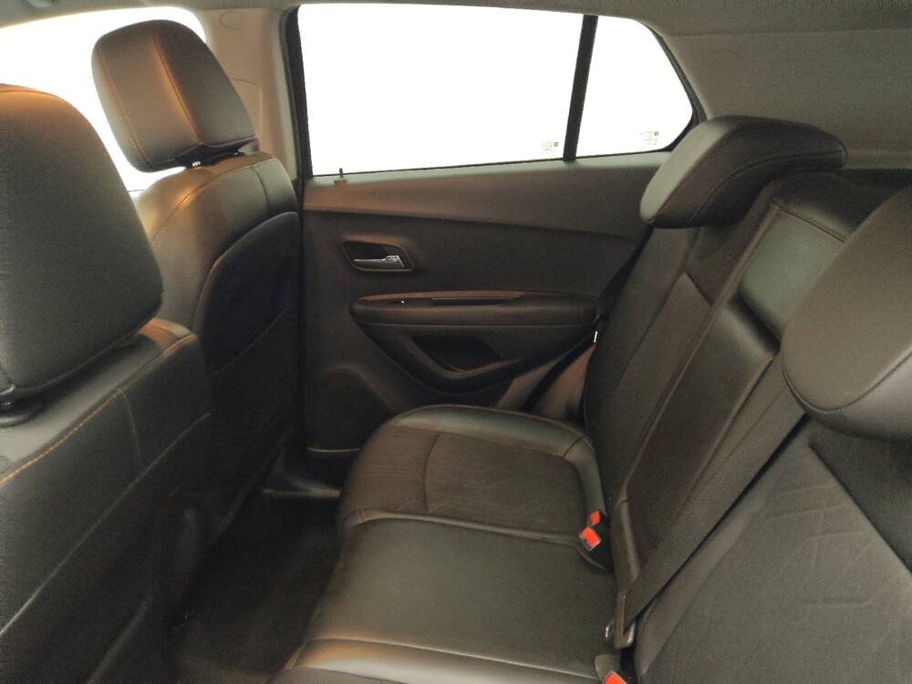 2019 Chevrolet Trax in Midlothian, IL 60445 - 18091363 18