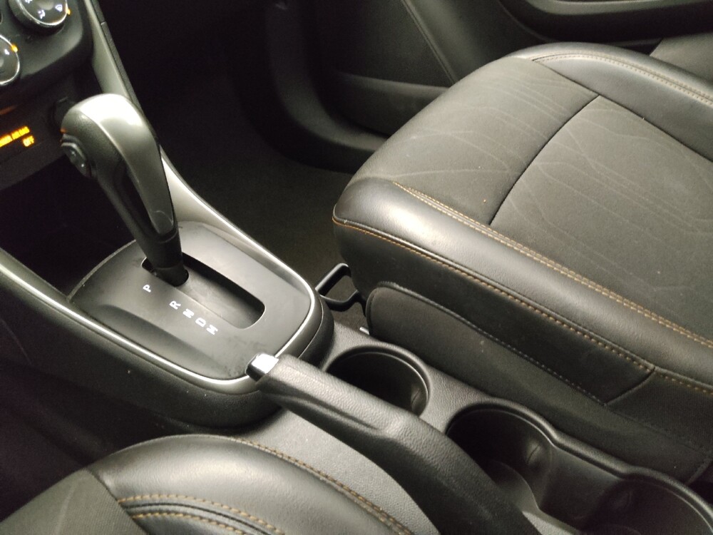 2019 Chevrolet Trax in Midlothian, IL 60445 - 18091363 26