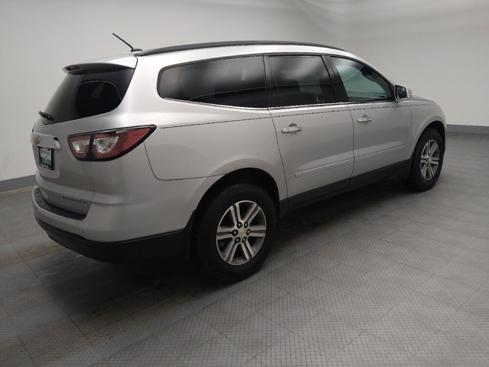 2015 Chevrolet Traverse in Midlothian, IL 60445 - 18091364 10