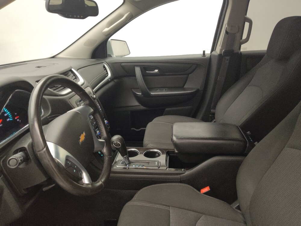2015 Chevrolet Traverse in Midlothian, IL 60445 - 18091364 17