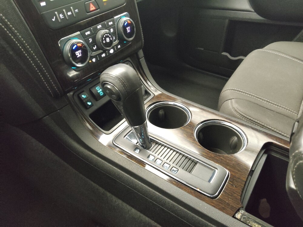 2015 Chevrolet Traverse in Midlothian, IL 60445 - 18091364 26