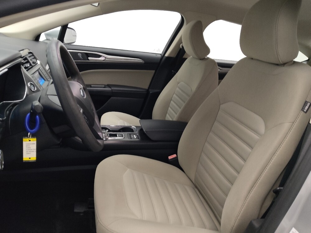 2018 Ford Fusion in Marietta, GA 30062 - 18091365 17