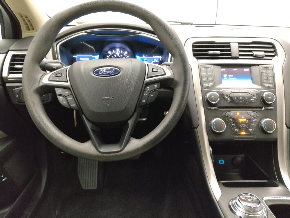 2018 Ford Fusion in Marietta, GA 30062 - 18091365 22