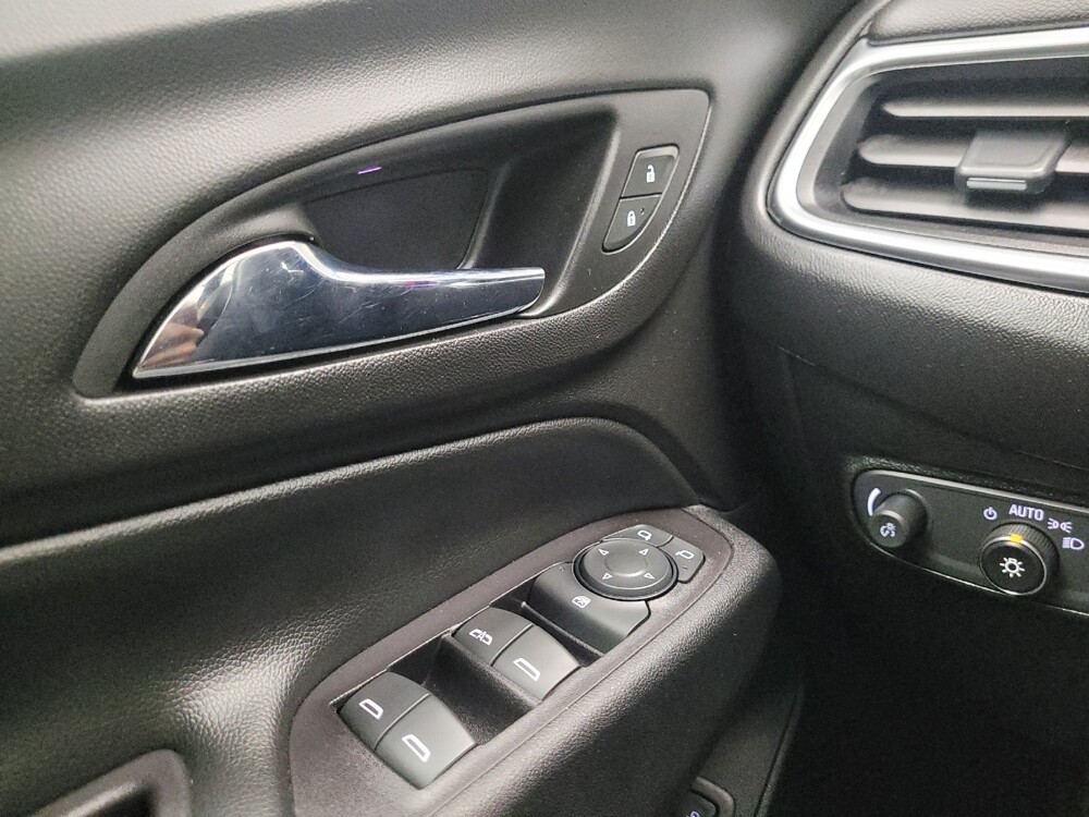 2020 Chevrolet Equinox in Taylor, MI 48180 - 18091367 27