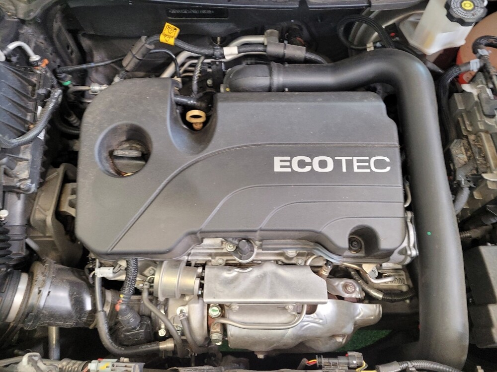 2021 Chevrolet Equinox in Toledo, OH 43617 - 18091371 30