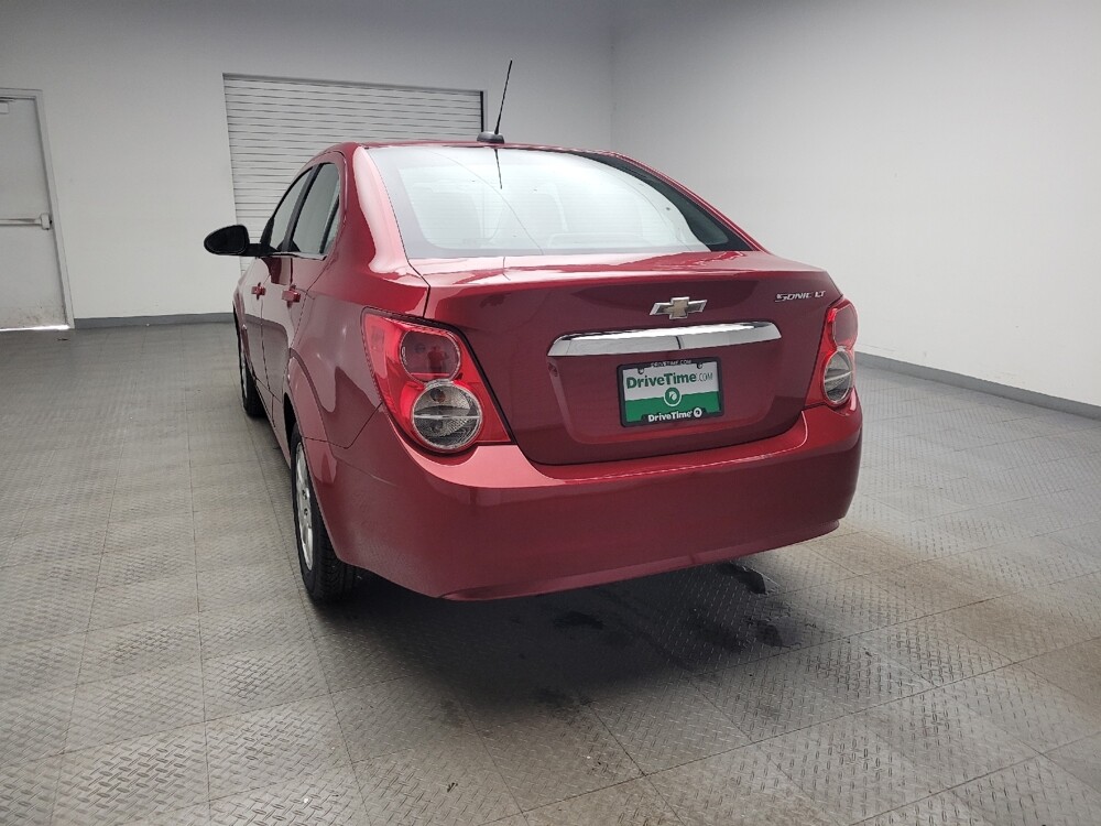 2016 Chevrolet Sonic in Taylor, MI 48180 - 18091375 6