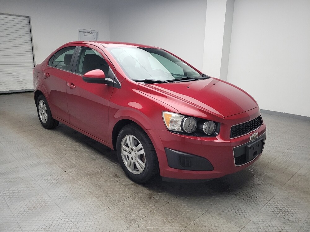 2016 Chevrolet Sonic in Taylor, MI 48180 - 18091375 13