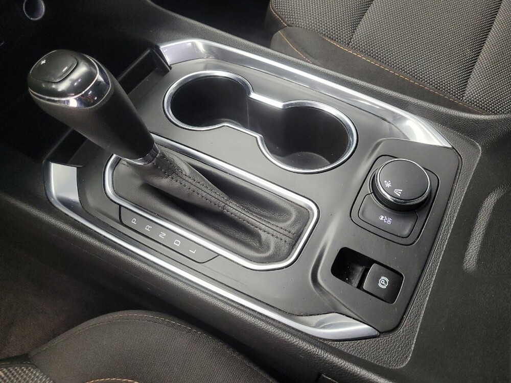 2020 Chevrolet Traverse in Ft Wayne, IN 46805 - 18091377 26