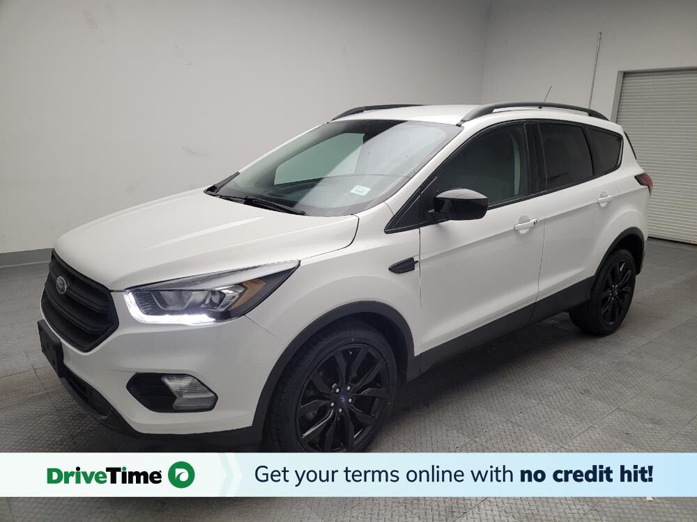 2019 Ford Escape in Riverside, CA 92504 - 18091378