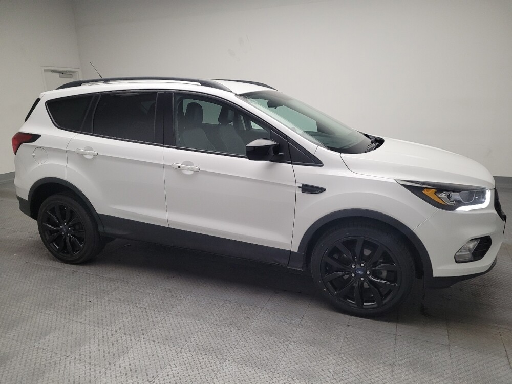 2019 Ford Escape in Riverside, CA 92504 - 18091378 11