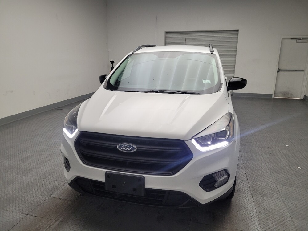 2019 Ford Escape in Riverside, CA 92504 - 18091378 15