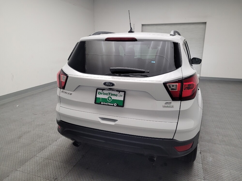 2019 Ford Escape in Riverside, CA 92504 - 18091378 7