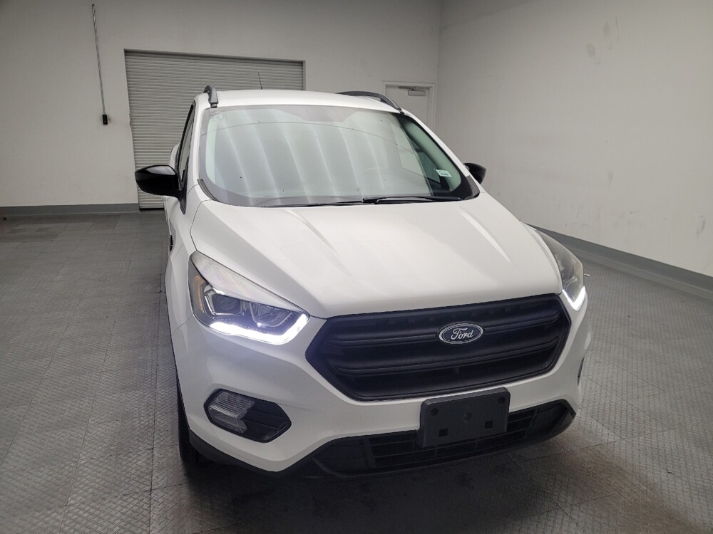 2019 Ford Escape in Riverside, CA 92504 - 18091378 14