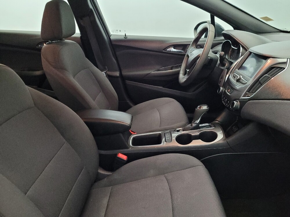 2019 Chevrolet Cruze in Glen Burnie, MD 21061 - 18091386 21