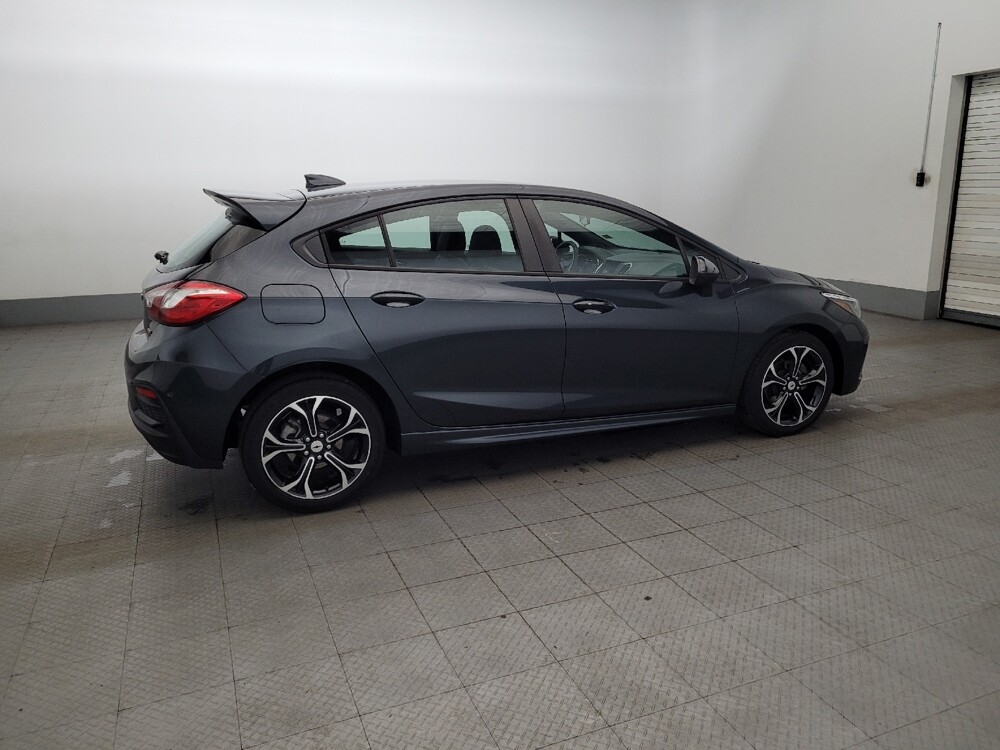 2019 Chevrolet Cruze in Glen Burnie, MD 21061 - 18091386 10